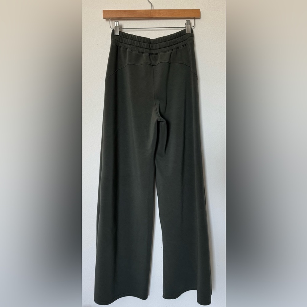 Spanx AirEssentials Wide Leg Pant - Small - Picture 4 of 12